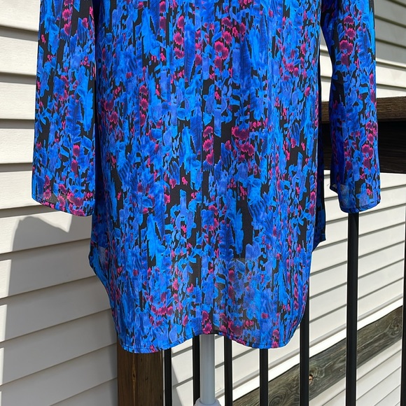 Pretty Shift Dress by Express - Picture 11 of 16